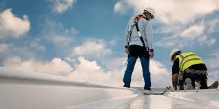 Best Emergency Roof Repair Services  in Broken Bow, NE